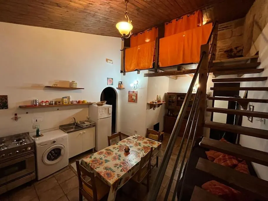 Skalsky Apartment, Borgo Vecchio, Palermo Daire